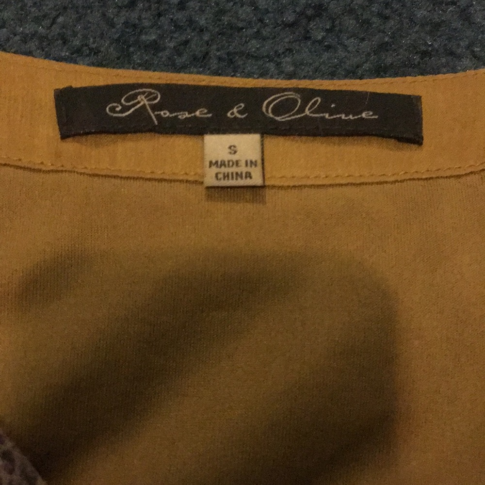 Sheer blouse - Picture 3 of 3
